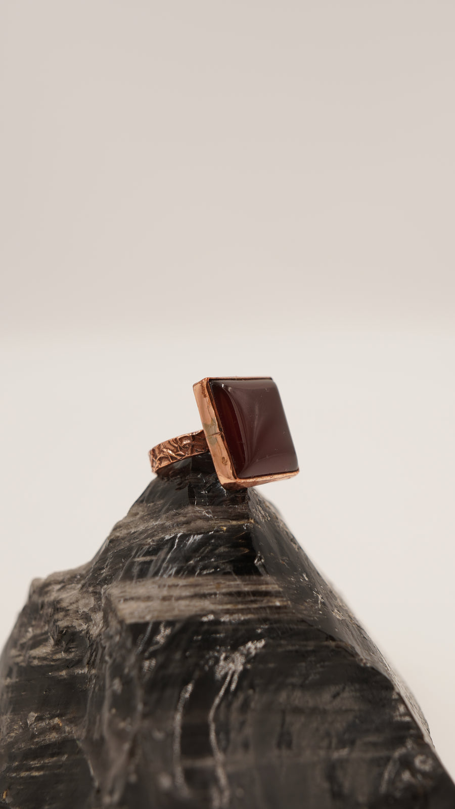 Akik Taşlı El İşçiliği Bakır Yüzük