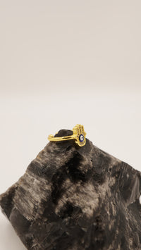 Fatma Ana Eli Nazar Detaylı Altın Kaplama Yüzük