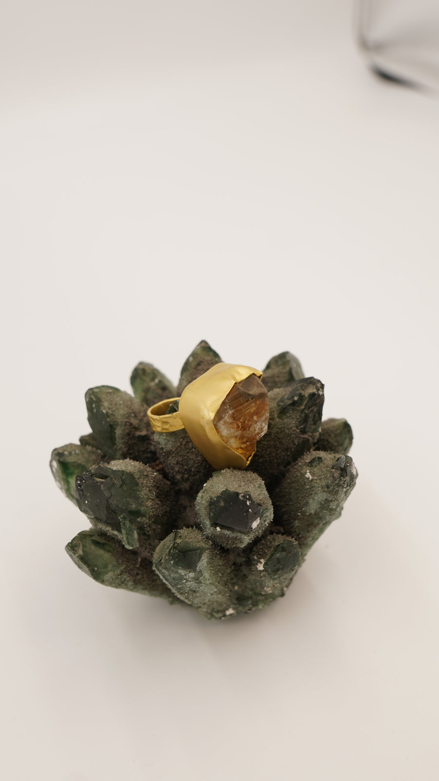 Sitrin Taşlı Altın Kaplama Bakır Yüzük