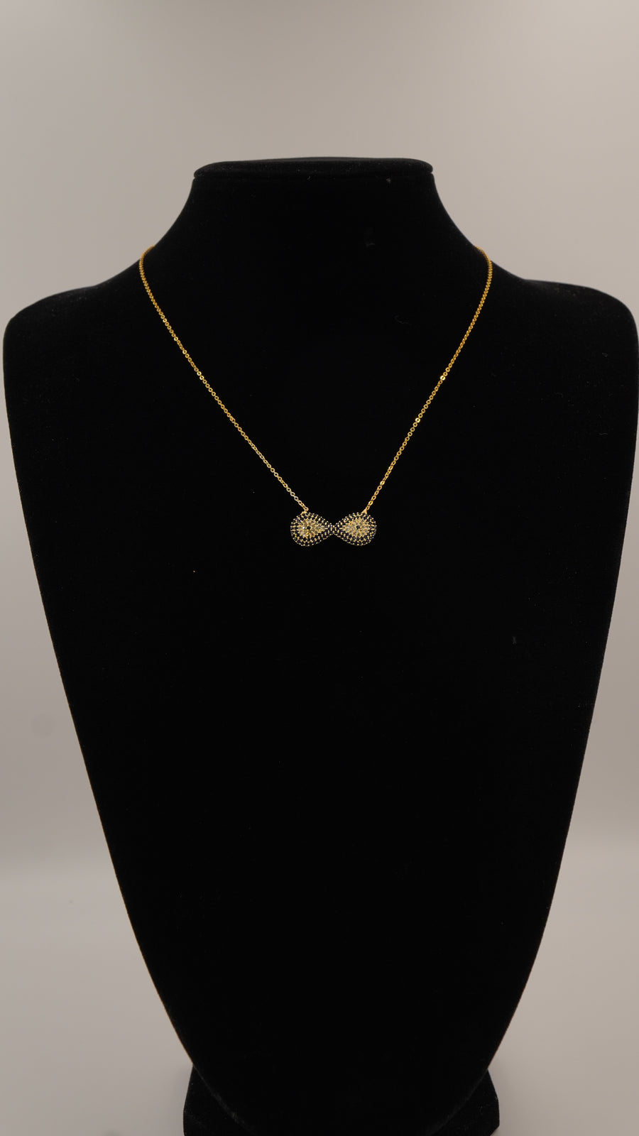 Sonsuzluk Sembollü Zirkon Detaylı Kolye