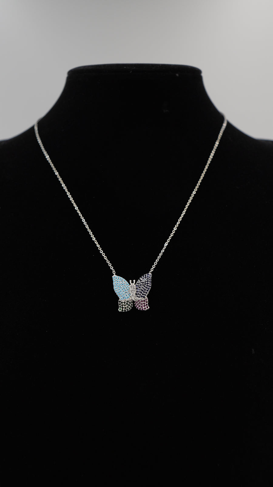 Mavi Kelebek Kanatlı Zirkon Taşlı Kolye