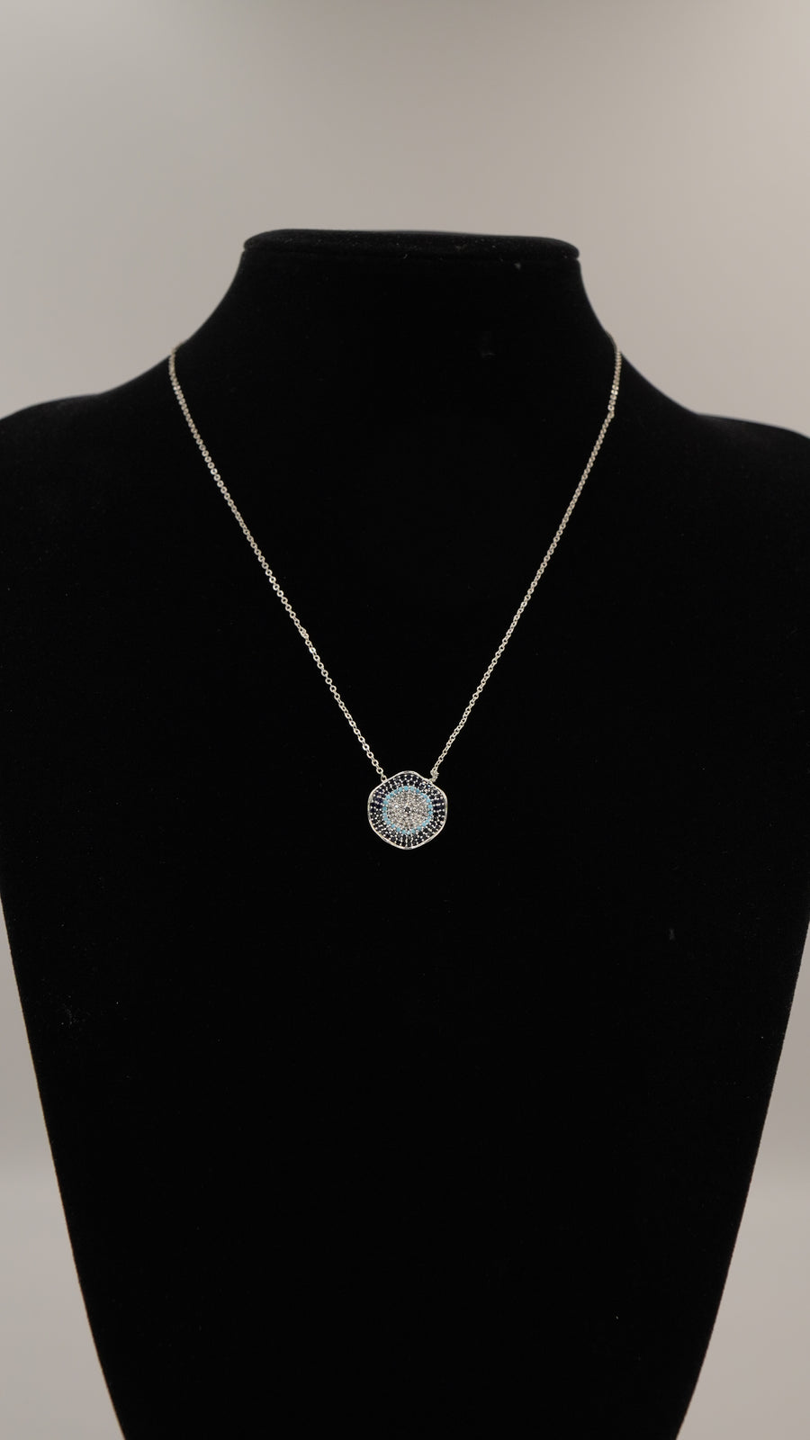 Nazar Boncuğu Figürlü Zirkon Taşlı Kolye