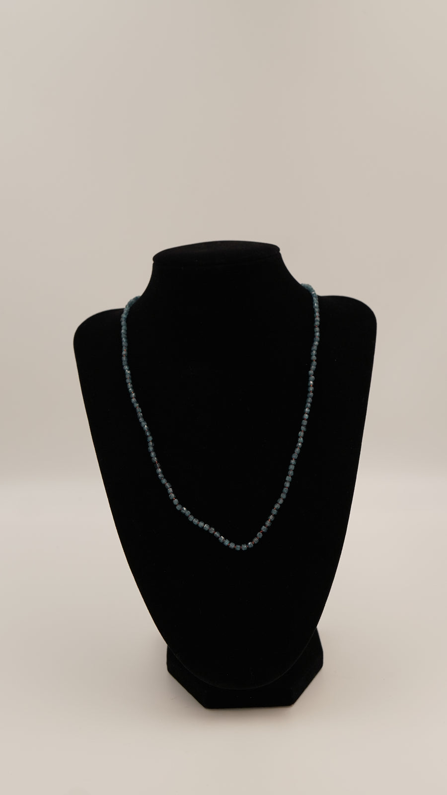 Apatit Doğal Taş Kolye