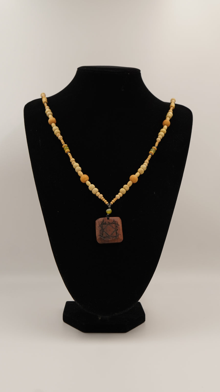 Rune Ruh Dengeleyici Dumanlı Kuvars Doğal Taşlı Kolye