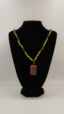 Rune Odaklanma Doğal Taşlı Kolye