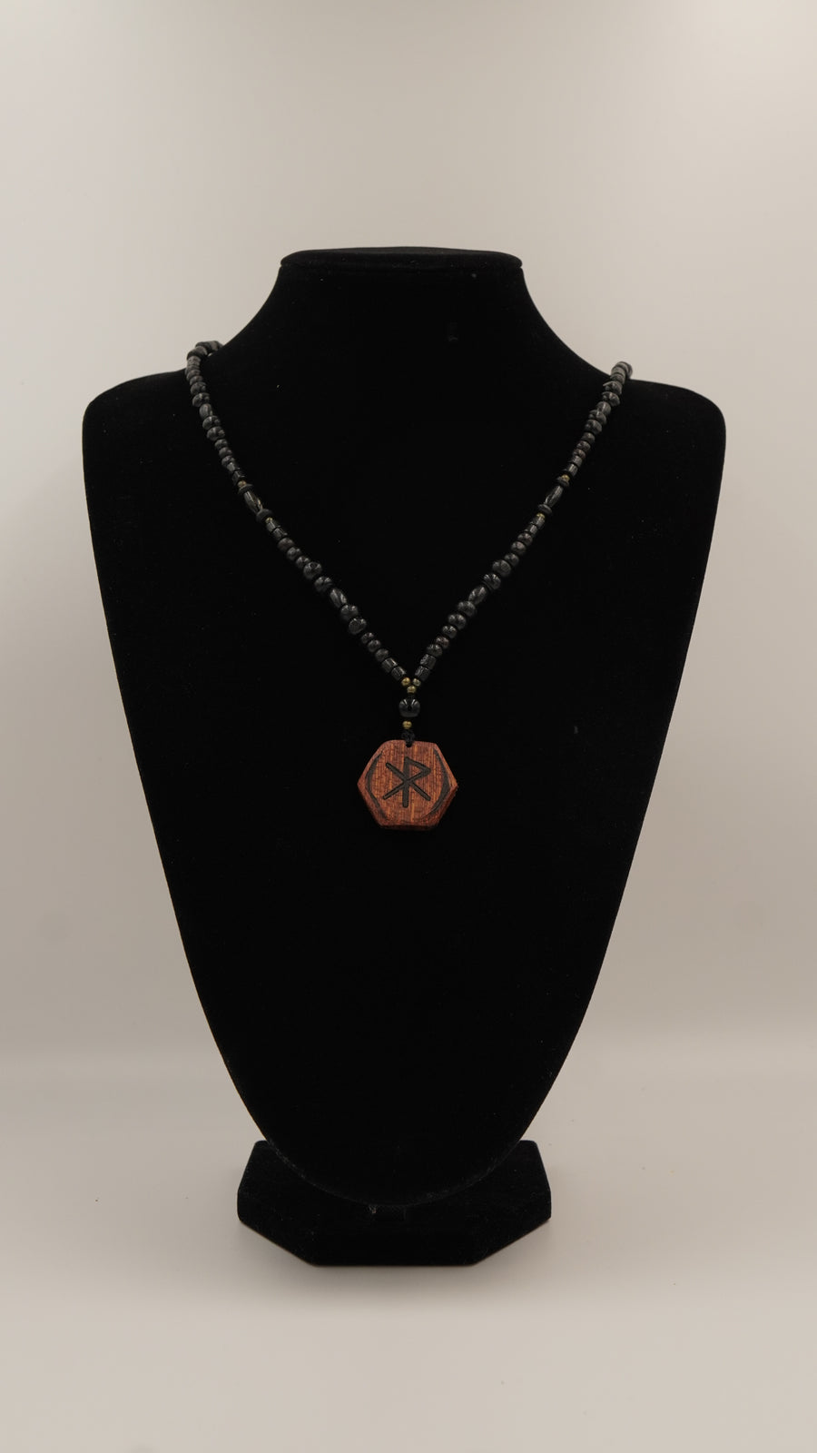 Rune Aşk Doğal Taşlı Kolye