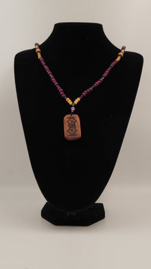 Rune Uyumlanma Doğal Taşlı Kolye