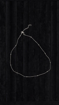 Top Detaylı Çelik Kolye