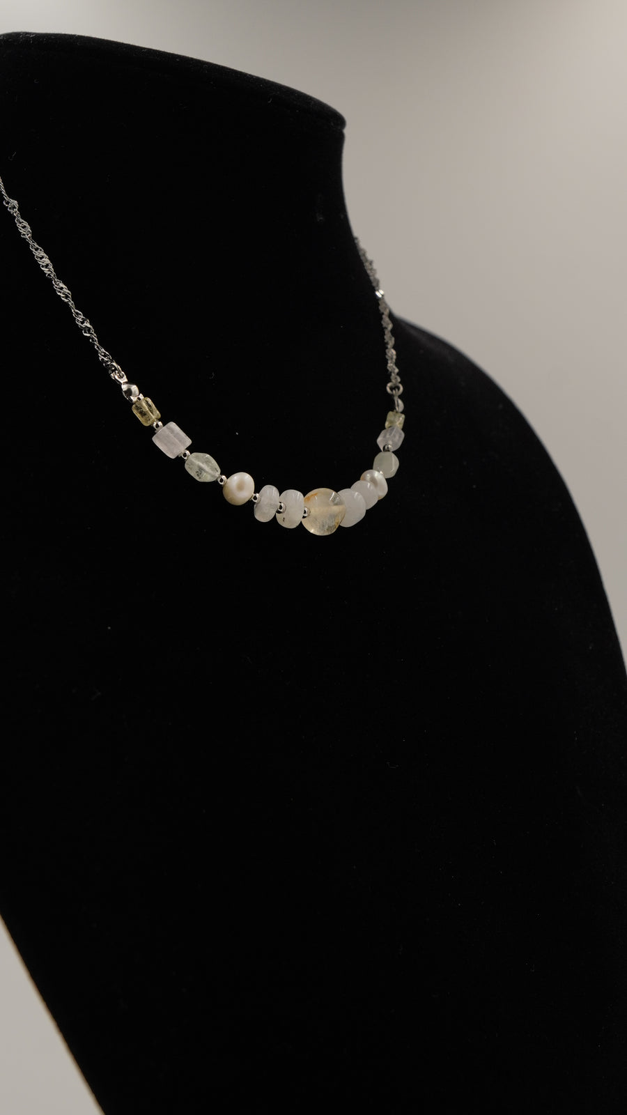 Quartz Doğal Taşlı Çelik Kolye