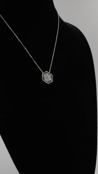 Nazar Boncuğu Figürlü Zirkon Taşlı Kolye