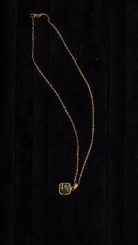 Gerçek Çiçekli Epoksi Kare Çelik Kolye