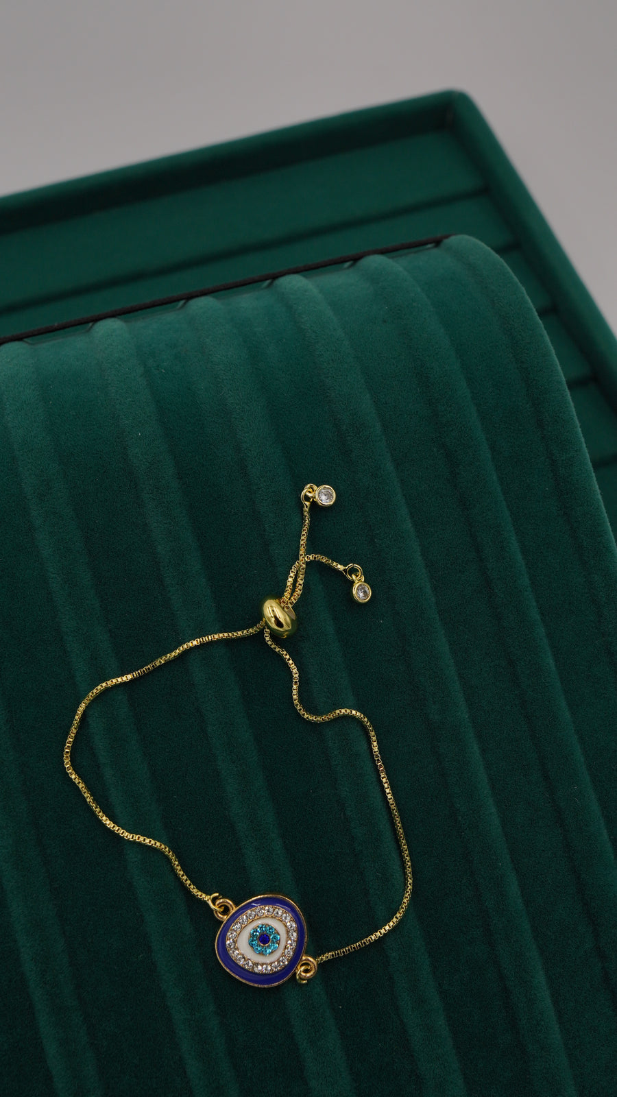 Nazar Boncuğu Figürlü Zirkon Taşlı Çelik Bileklik