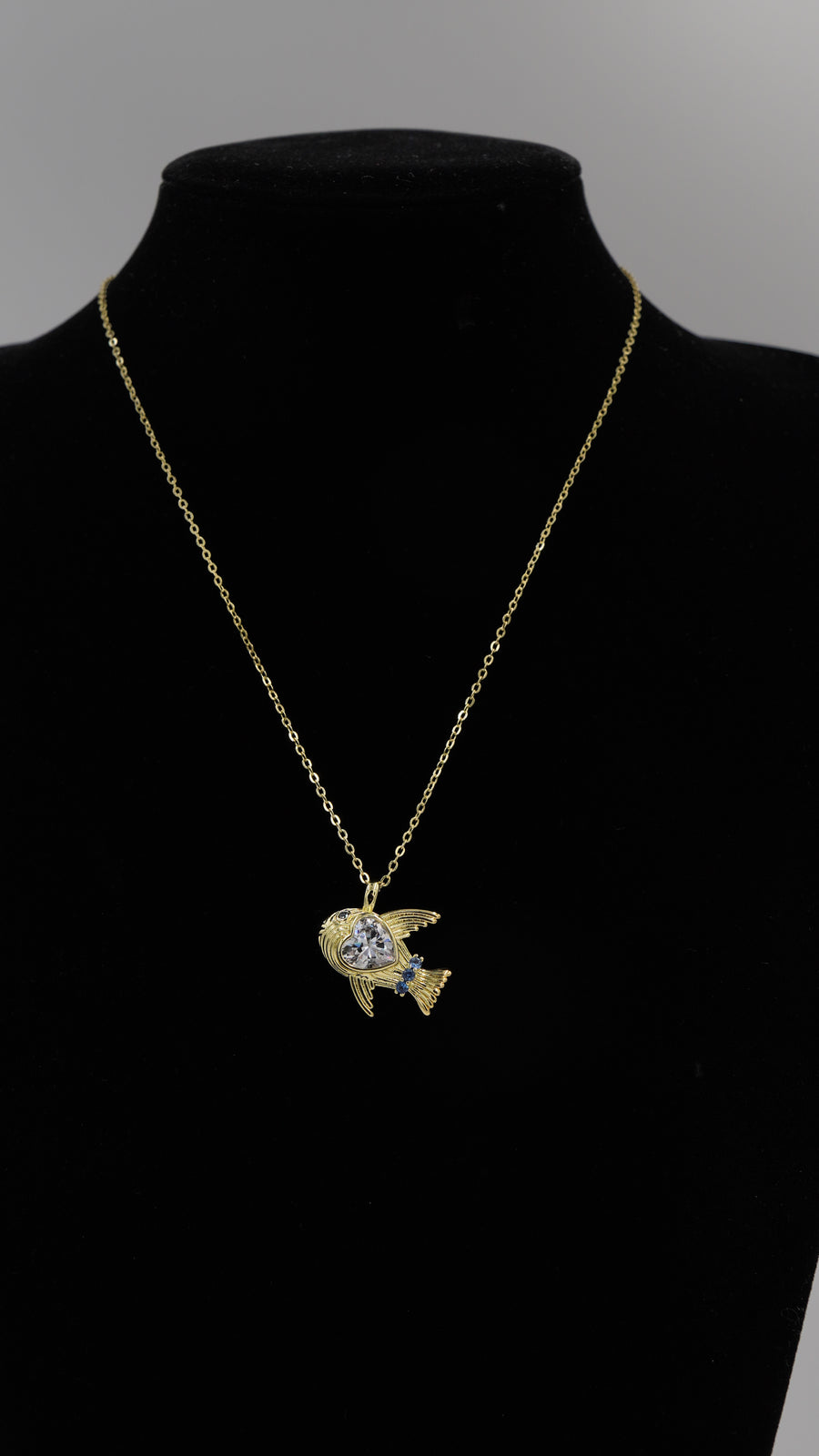 Balık Figürlü Kolye