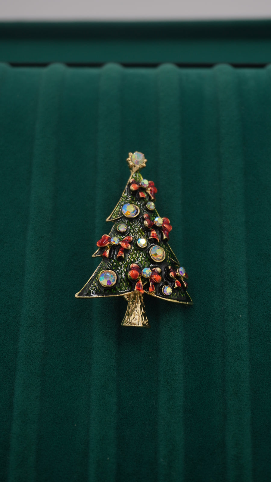 Yılbaşı Temalı Çam Ağacı Figürlü Pirinç Broş