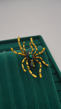 Örümcek Figürlü Pirinç Broş