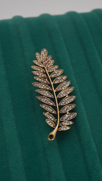 Bronz Zirkon Taşlı Yaprak Figürlü Broş