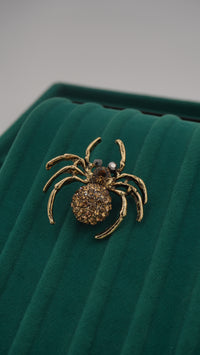 Zirkon Taşlı Örümcek Figürlü Pirinç Broş