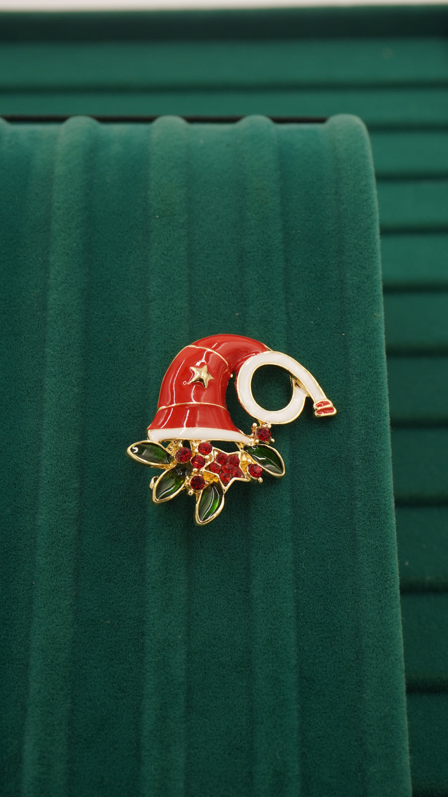 Yılbaşı Temalı Figürlü Pirinç Broş